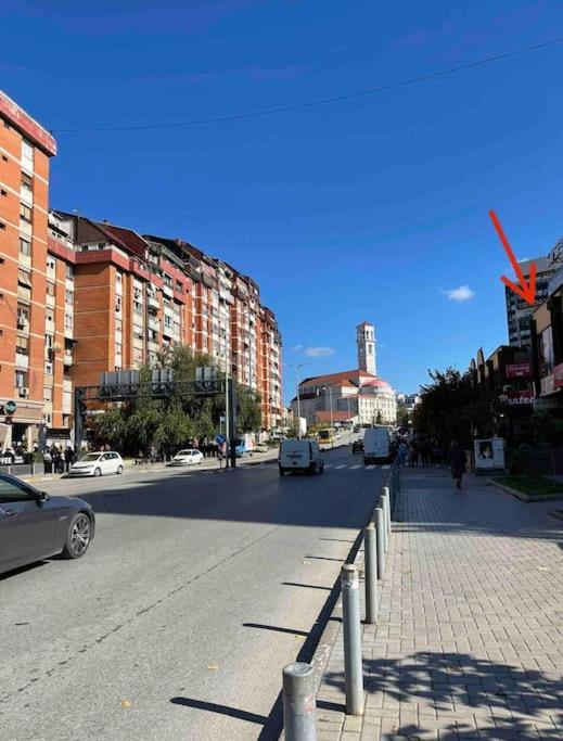 Modern & Rustic Apartment - City Center. Pristina Exterior photo